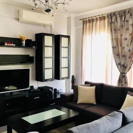 Family Apartment In Greece Kalandra Buitenkant foto